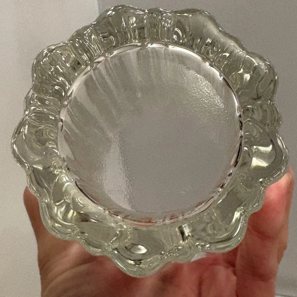 1990s Mikasa Clear Glass Swirl Vase Fluted‎ Petal Top Heavy Mid Century Modern